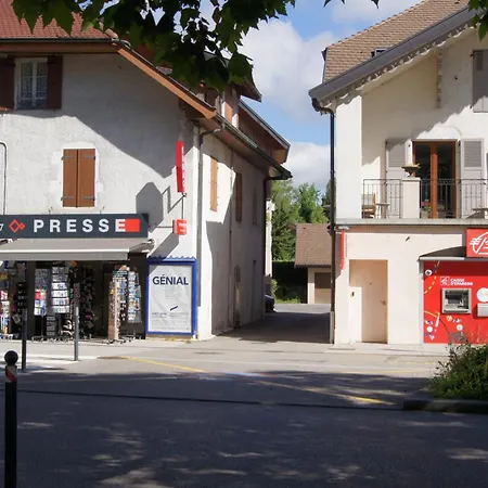 Albigny A 200 M Du D'annecy * Annecy