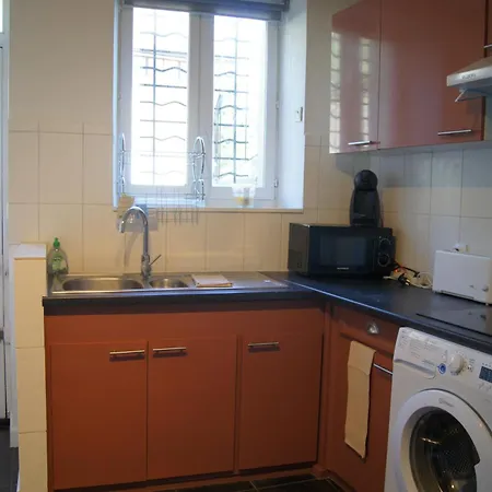 Albigny A 200 M Du D'annecy Appartement *